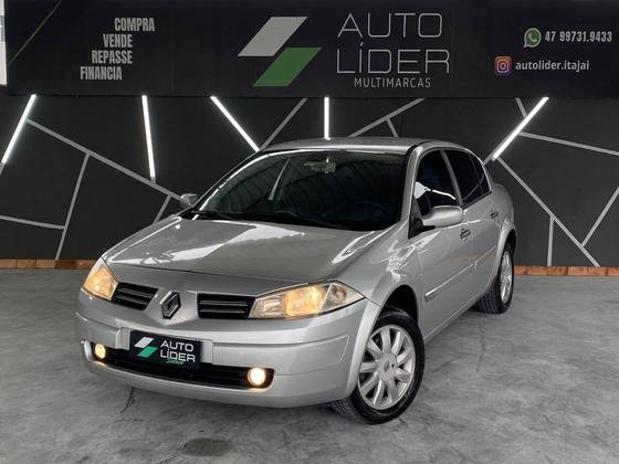 RENAULT MEGANE 1.6 DYNAMIQUE 16V FLEX 4P MANUAL